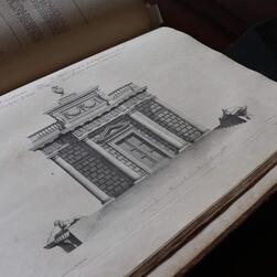 The casino has been described as ‘the first demonstration in stone of [the] new Franco-Roman wave in Europe’.