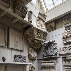 Casts of architectural features adorn the walls.